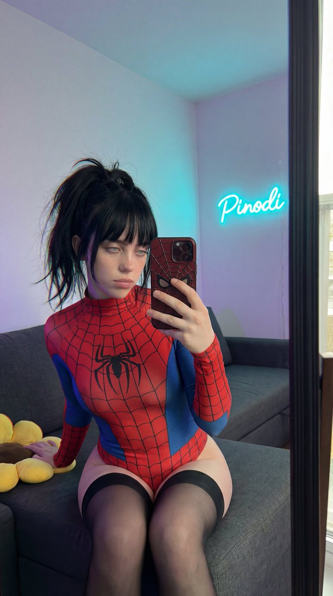 Sabrina Carpenter Spiderman Mirror Selfie 2