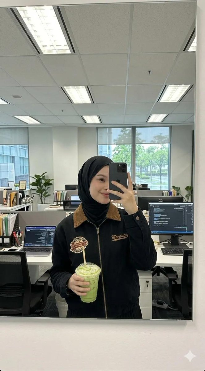 Modern Office Hijab Selfie 2